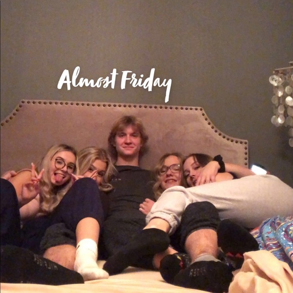 Meet your Posher, Carson - Picture 1 of 1